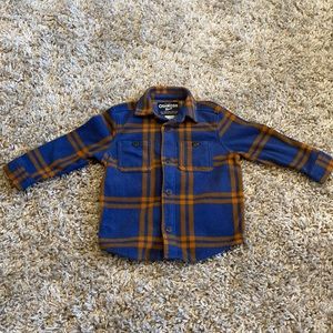 Unisex sweater button up